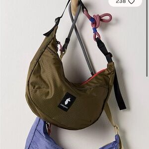 Cotopaxi women’s purse